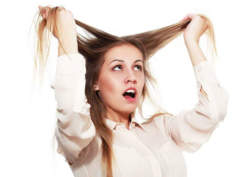 为什么会脱发？女性脱发的9大原因和治疗方法