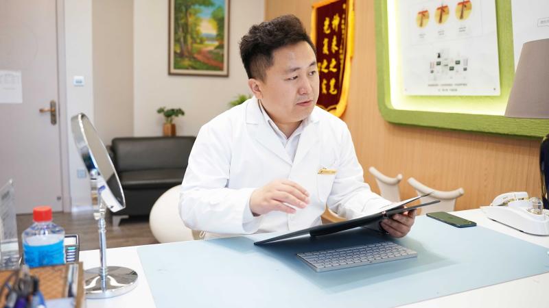 医之术，师之德： 一位植发医生的匠心精神