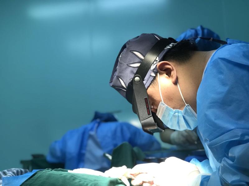 郑州中植植发医院NCT UP+不剃发长发种植技术新突破